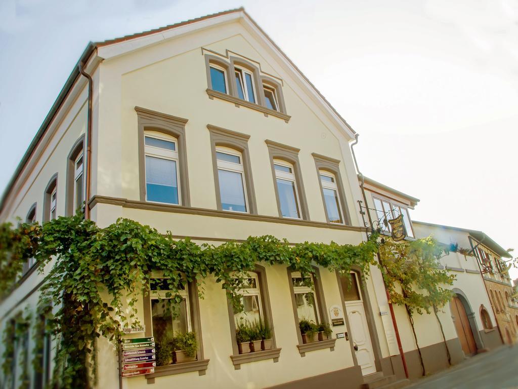 Hofgarten Rosa Ilbesheim bei Landau in der Pfalz Esterno foto